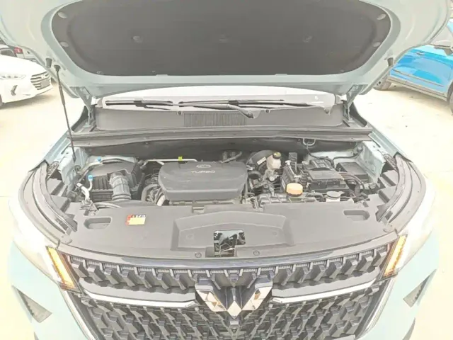 Wuling Asta — Фото автомобиля 19