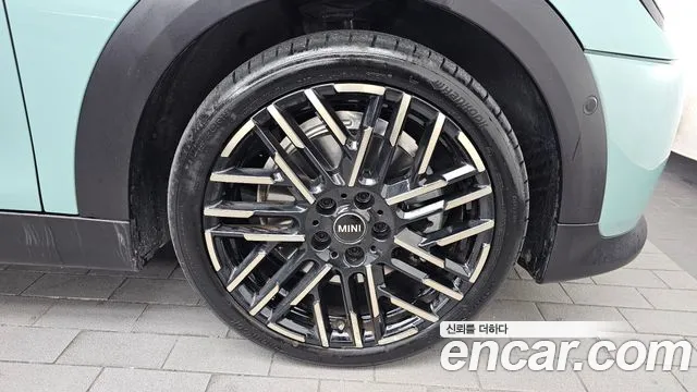 MINI Cooper 4th Gen — Фото автомобиля 6