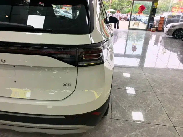 Volkswagen Tharu — Фото автомобиля 7