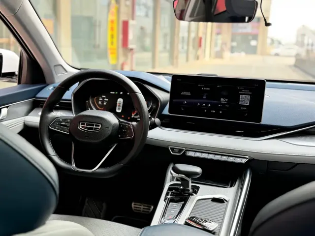 Geely Xingrui — Фото автомобиля 13
