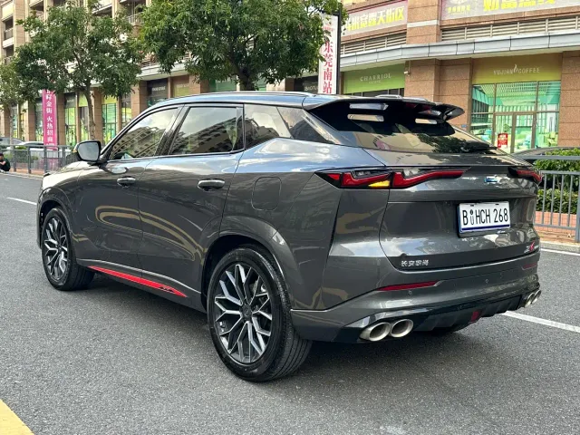 Changan Z6 — Фото автомобиля 5