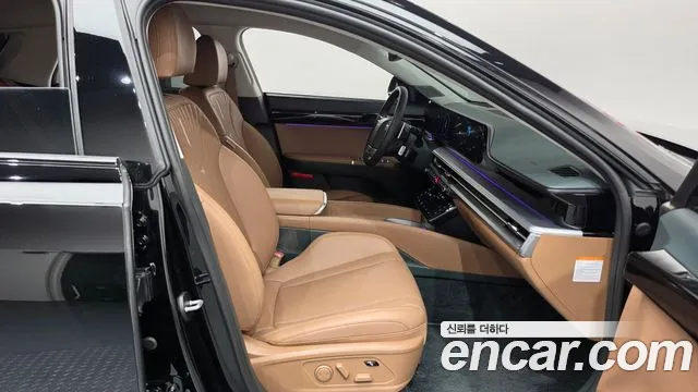 Hyundai Grandeur GN7 — Фото автомобиля 16