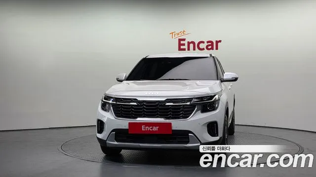 Kia Seltos Бензин 1.6 турбо 2WD — Фото автомобиля 3
