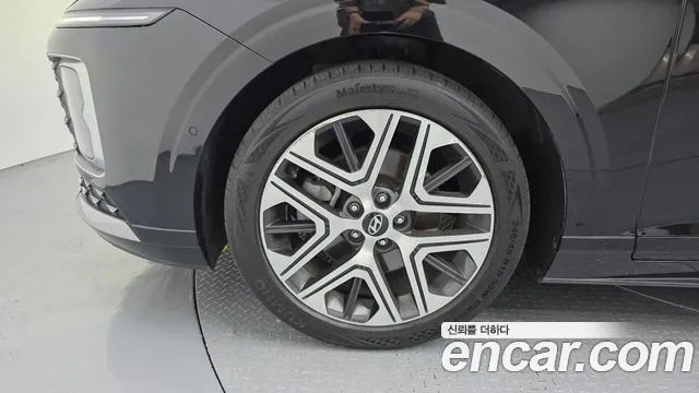 Hyundai Grandeur Grandeur (GN7) 2.5 Бензин 2WD — Фото автомобиля 5