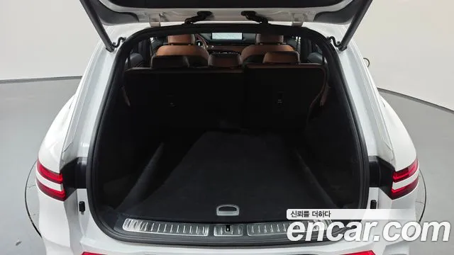 Genesis GV70 — Фото автомобиля 26