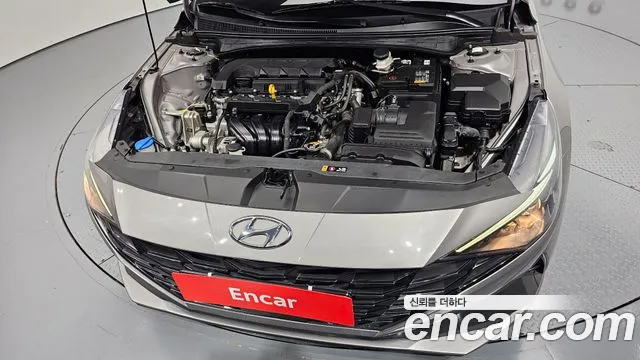 Hyundai Avante — Фото автомобиля 9