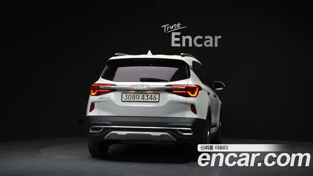 Kia Seltos Seltos Бензин 1.6 турбо 2WD — Фото автомобиля 4