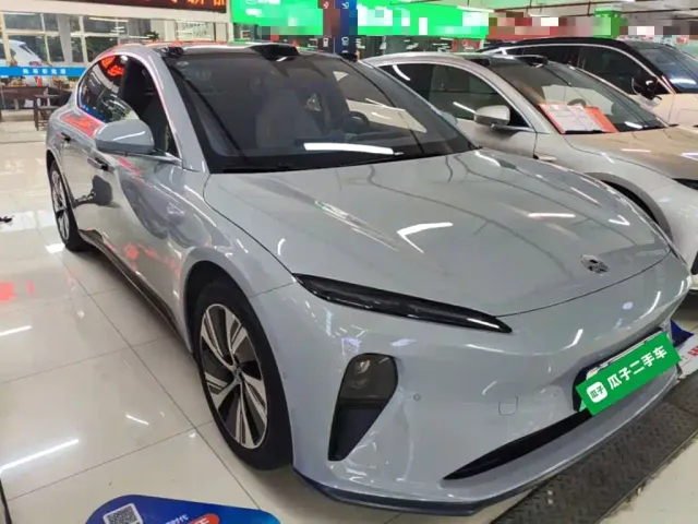 Nio ET5 — Фото автомобиля 3