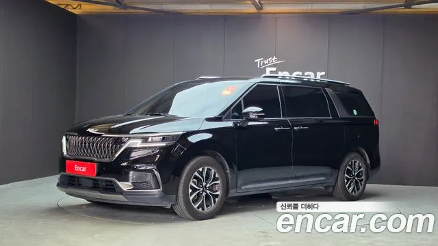 Фотография автомобиля — Kia Carnival 4th Gen