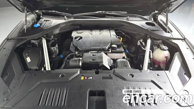 Genesis GV70 — Фото автомобиля 6
