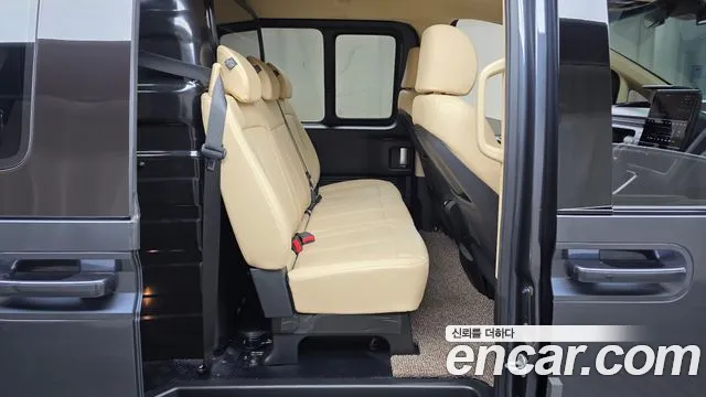 Hyundai Staria — Фото автомобиля 17
