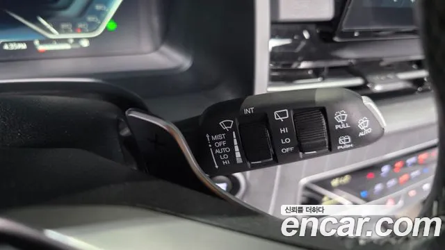KG_Mobility_Ssangyong Rexton Rexton Arena Дизель 2.2 4WD — Фото автомобиля 30