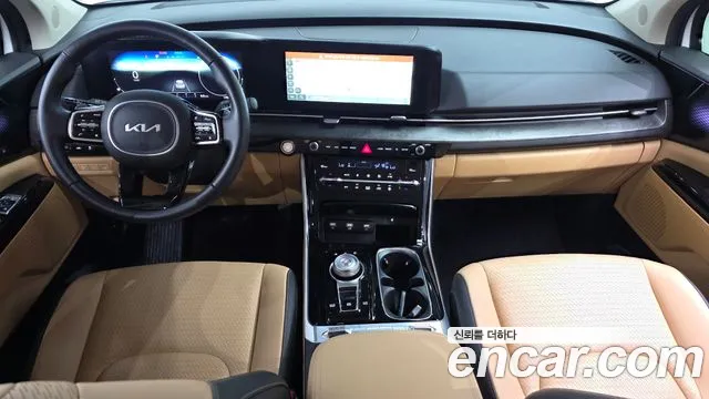 Kia Carnival Generation 4 — Фото автомобиля 7