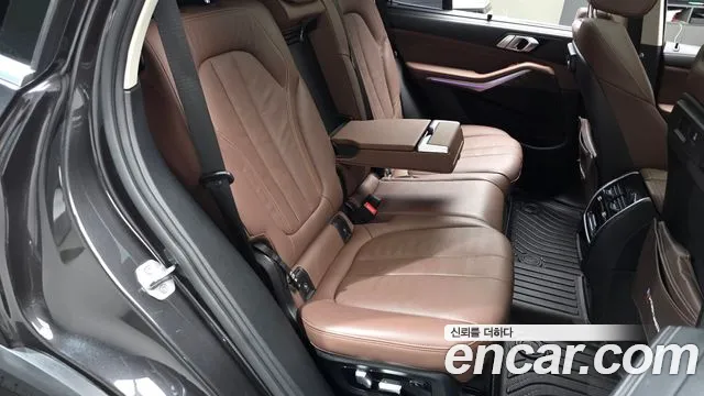 BMW X5 — Фото автомобиля 12