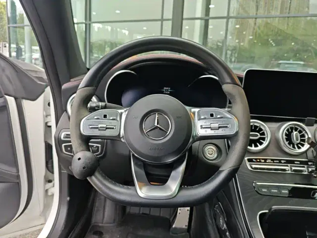Mercedes-Benz C-Class — Фото автомобиля 10