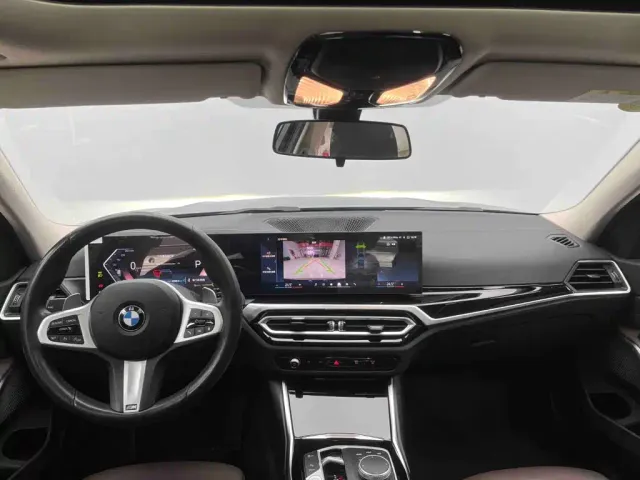 BMW 3 Series — Фото автомобиля 10