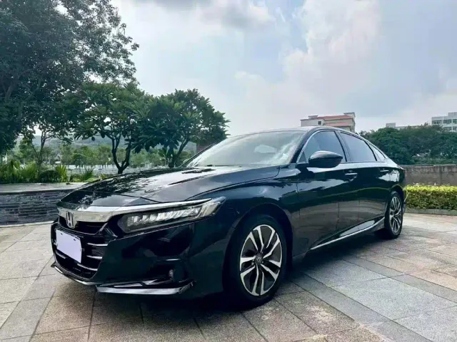 Фотография автомобиля — Honda Accord