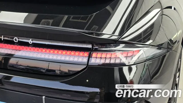 Hyundai Ioniq 6 — Фото автомобиля 8