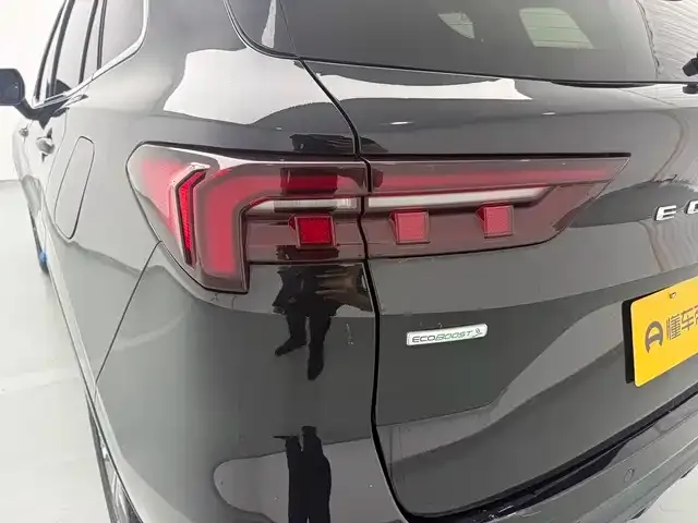 Ford Lingrui — Фото автомобиля 17