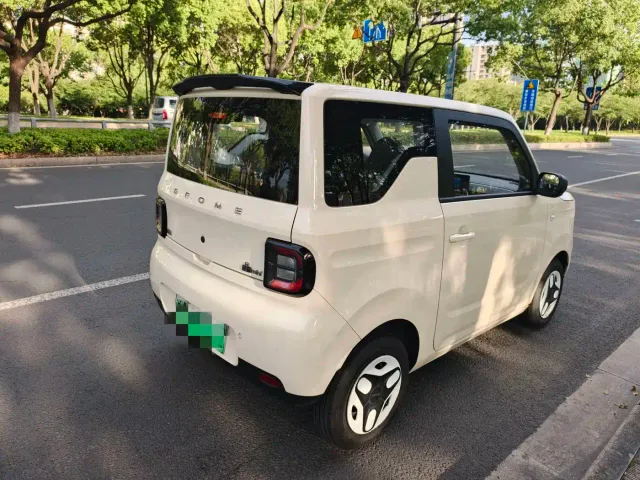 Geely Panda — Фото автомобиля 5