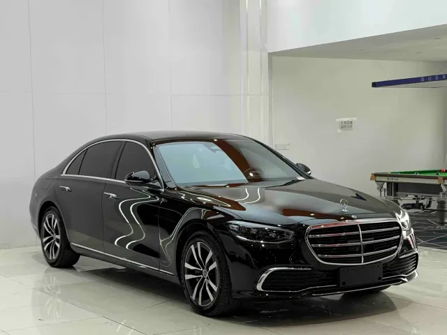 Mercedes-Benz S-Class — Фото автомобиля 3