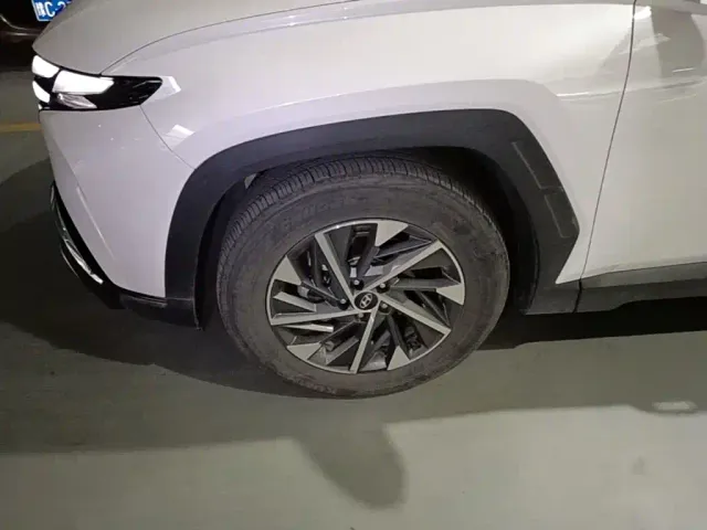 Hyundai Tucson — Фото автомобиля 22