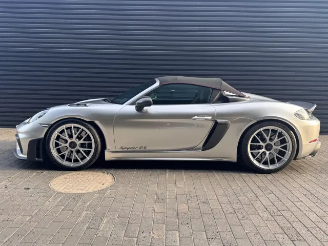 Porsche 718 — Фото автомобиля 5