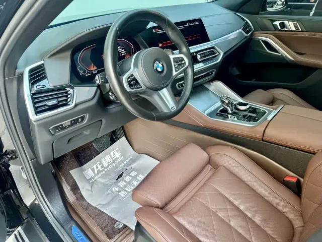 BMW X6 — Фото автомобиля 8