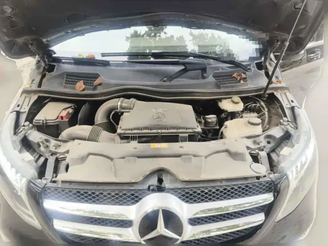 Mercedes-Benz V-Class — Фото автомобиля 3
