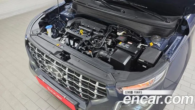 Hyundai Venue — Фото автомобиля 9
