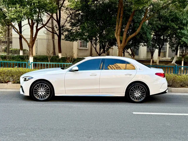 Mercedes-Benz C-Class — Фото автомобиля 15