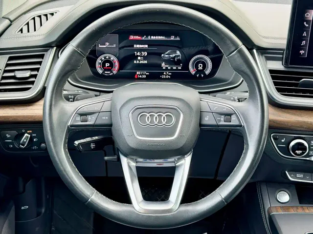 Audi Q5L — Фото автомобиля 6