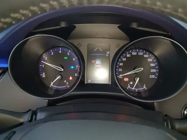 Toyota C-HR — Фото автомобиля 7