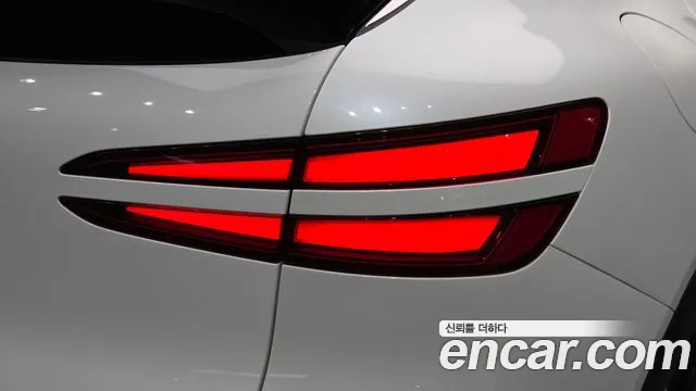 Genesis GV60 — Фото автомобиля 21