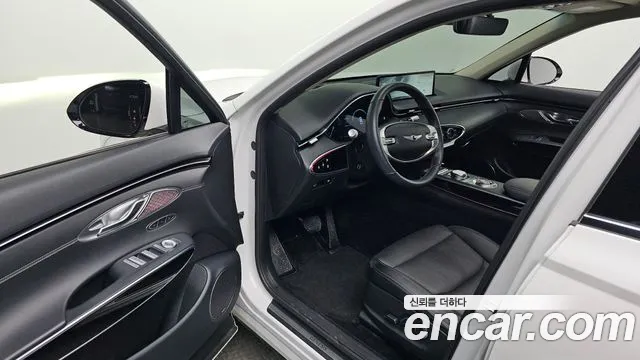 Genesis GV70 2.5T Бензин AWD — Фото автомобиля 10