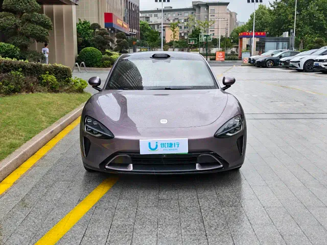 Xiaomi SU7 — Фото автомобиля 2