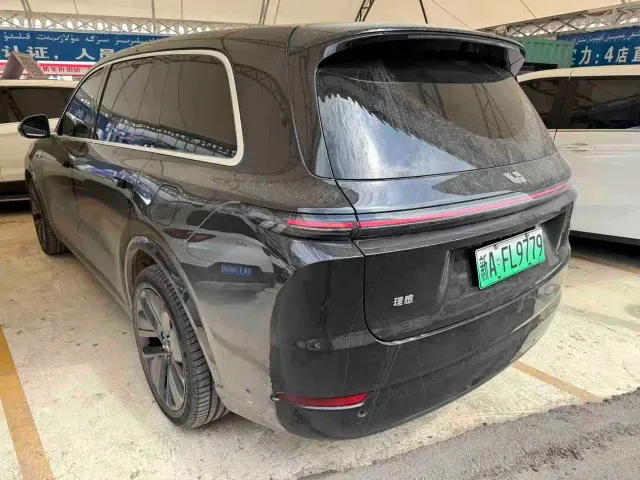 Li Auto L9 — Фото автомобиля 3