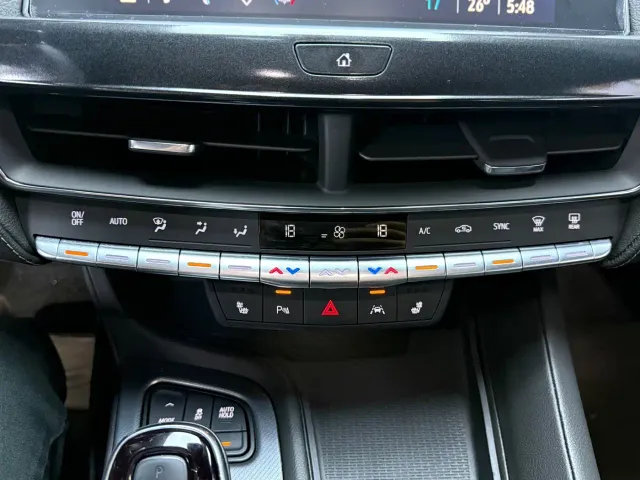 Cadillac CT5 — Фото автомобиля 11