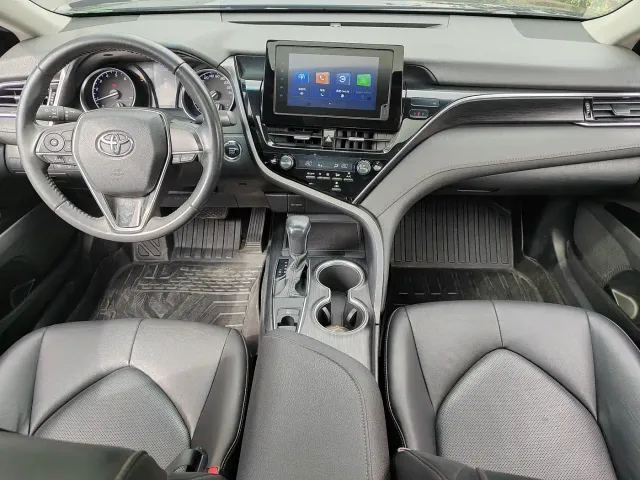 Toyota Camry — Фото автомобиля 7