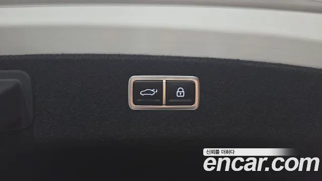 Genesis G80 Бензин 3.5 турбо AWD — Фото автомобиля 17