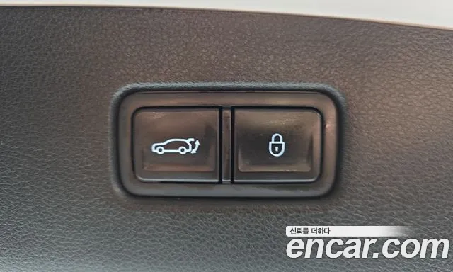 Genesis GV70 Electrified — Фото автомобиля 25