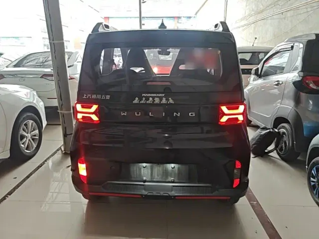 Wuling Hongguang Mini EV — Фото автомобиля 5