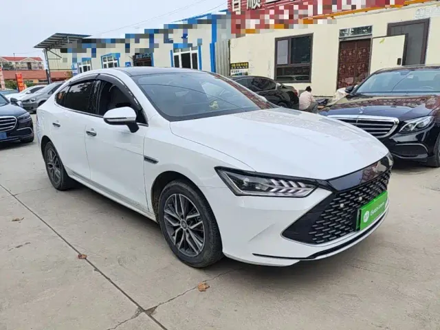 BYD Qin PLUS — Фото автомобиля 3