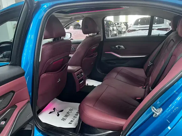 BMW i3 — Фото автомобиля 11