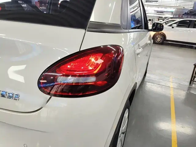 Wuling Bingo — Фото автомобиля 7