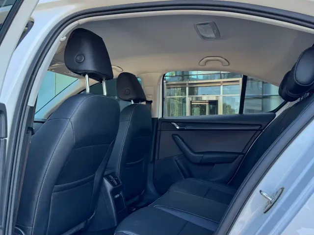 Skoda Octavia — Фото автомобиля 10