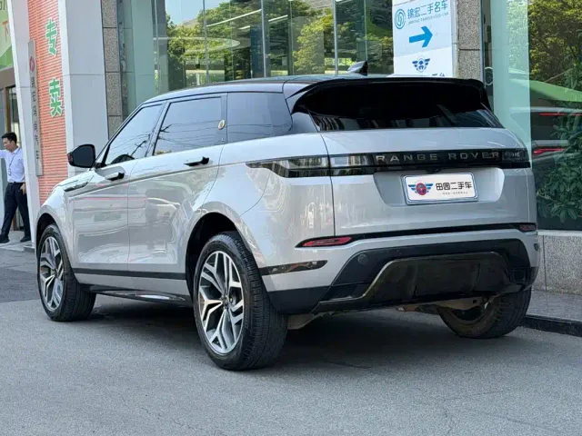 Land Rover Range Rover Evoque — Фото автомобиля 4