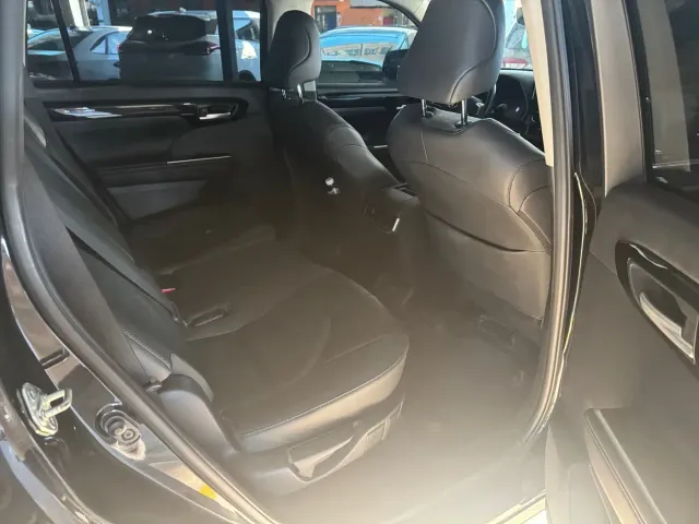Toyota Highlander — Фото автомобиля 9