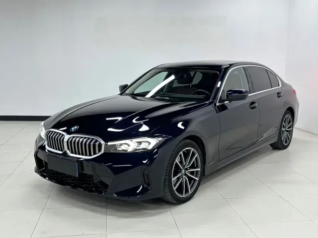 Фотография автомобиля — BMW 3 Series
