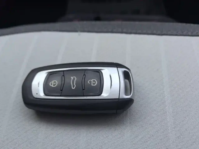 Geely Panda — Фото автомобиля 8